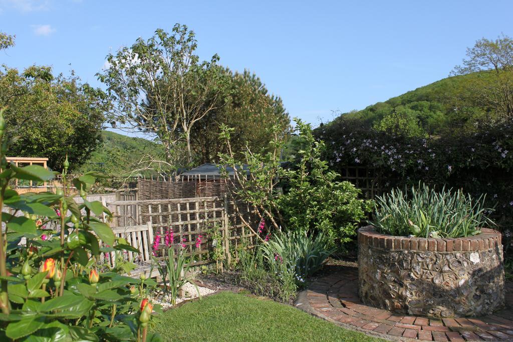 唐斯道南住宿加早餐旅馆 Poynings 外观 照片